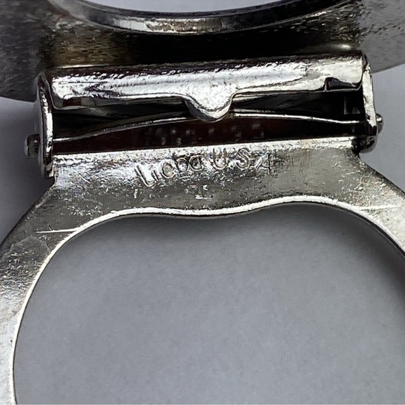 Vintage Lieba USA Round Star Scarf Clip Silver Tone Dress Clip Blouse Clip - Picture 4 of 8